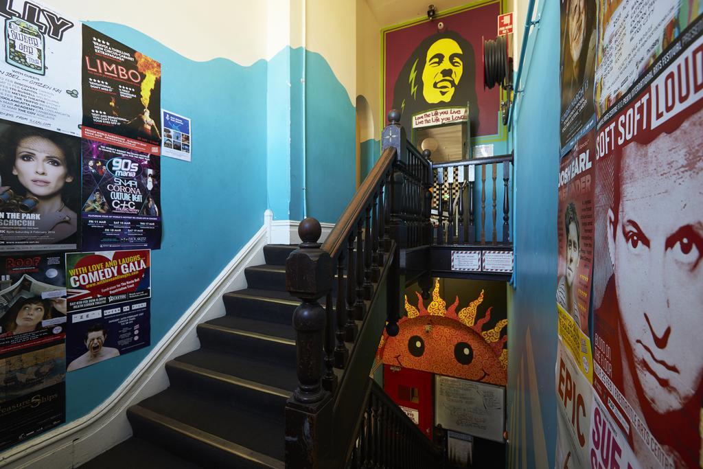 Old Fire Station Backpackers Hostel เพิร์ท ภายนอก รูปภาพ