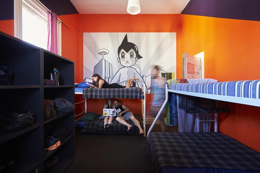 Old Fire Station Backpackers Hostel เพิร์ท ภายนอก รูปภาพ